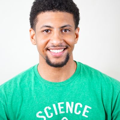 Tomás R. — E-com Founder